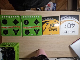 Aku křovinořez - 13