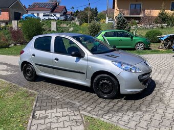 Peugeot 206+ - 13