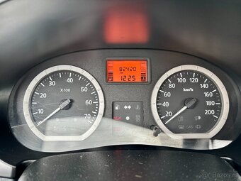 Dacia Logan 1.6 MPi 64kw MCV 1. Majitel - 13