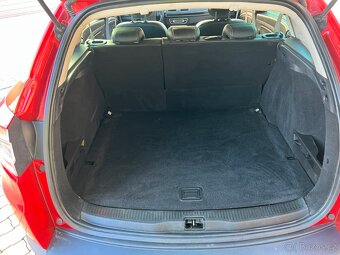 Renault Megane Grandtour 1.6 dCi BOSE Edition 96kw - 13