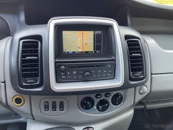 OPEL VIVARO 2.0CDTI 84KW LONG BUS 9 MÍST R.V.2014 - 13