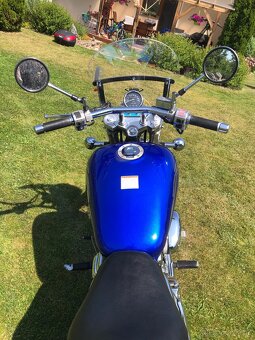 Suzuki VZ800 Marauder, krásné chromy - 13
