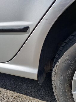 Škoda Fabia, 1.4MPI 50kW | nové prahy + BOX | nové pneu - 13