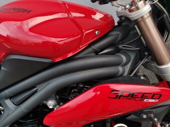 Triumph Speed triple 1050 - 13