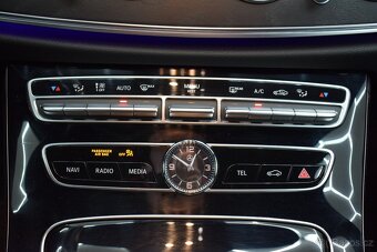 Mercedes-Benz Třídy E 3,0 E 400d 4MATIC,1.maj.,DPH, - 13