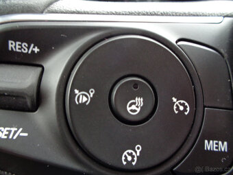 OPEL CROSSLAND 1.2i 81kW,KOUPENO ČR,1.MAJITEL, SERVISKA - 13