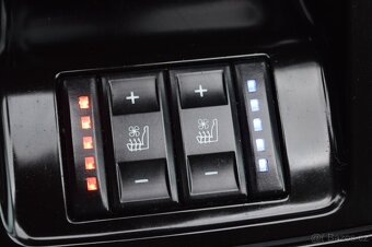 Ford Galaxy 2.0TDCI ,manuál ,tažné,výhřev/ventilace ,SERVIS - 13
