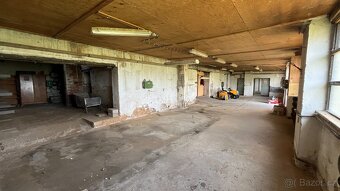 Rodinný dům vč. technických staveb na pozemku 3496m2 - 13