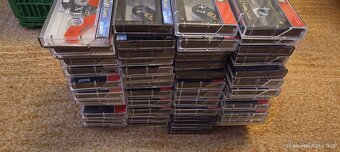 Nabízím cca 700 MC kazet Chromky, Metal MC Raritní , HF - 13