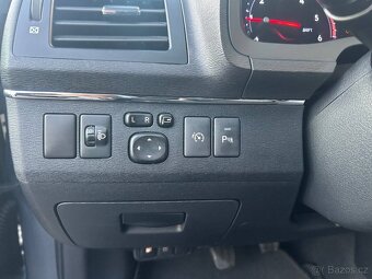 Toyota Avensis,  2.2 D-4D EDITION/1.MAJ./SER.KN - 13