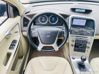 Volvo XC60 2.4 D5 4x4 151KW MANUÁL 1.MAJITEL NAVI SERVISKA - 13