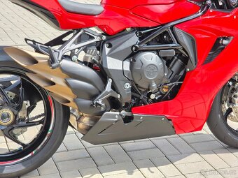 MV Agusta F3 R 800, původ ČR, servisní knížka, záruka - 13