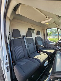 FORD TRANSIT 2018 2.0TDCI 125kW,VESTAVBA,RAMPA,NAVI,KAMERA - 13