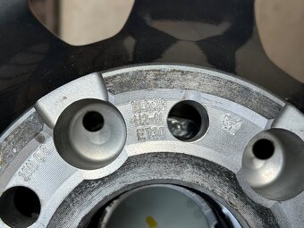 AMG GT 4door Mercedes 21" Michelin 5x112 Originál - 13