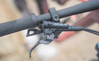 2022 CANYON LUX TRAIL CF6 - 13