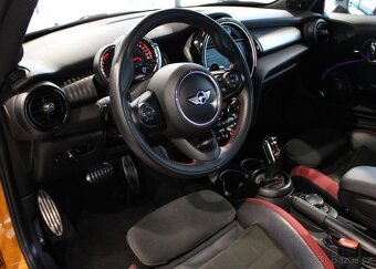 Mini Cooper John Works 170kW / HarKar/ LED benzín automat - 13