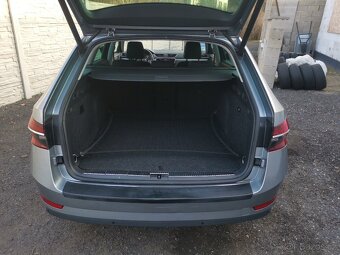 Škoda Superb 3 Combi iV 1.4 TSI 160kW - TOP CENA + STAV - 13