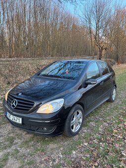 Mercedes b clas - 13