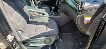 Mercedes-Benz B180, r.v. 2012, nájezd 167000km - 13