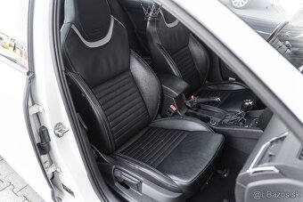 Škoda Octavia 3 Combi RS 2.0 TDI 4x4 DSG Kessy Canton Kamera - 13