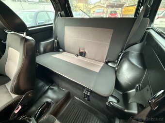 Lada Niva Urban Bronto 1.7i - 2016 - 13