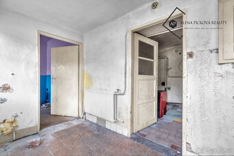 Prodej rodinného domu, 1320 m2, Smrček, okr. Chrudim - 13