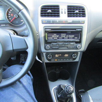 Volkswagen Polo V 1,2i 51kw, 2013, NAJETO 104 929km - 13