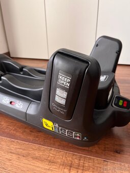 Autosedačka Bugaboo Turtle Air by Nuna + isofix báze - 13