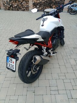 Honda CB 750 hornet-rezervace do 19.10 - 13