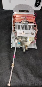 Plynový průtokový ohřívač vody Bosch Hydro 4100 - 13