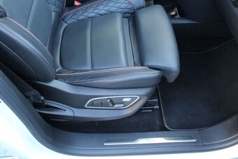 Renault Espace, INITIALE PARIS 2.0dCi 200k 4 Control - 13