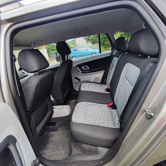 Škoda Fabia combi 1.2 benzín - 13