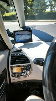 Citroen C4 Grand Picasso 2.0 HDI 100 kW Automat AISIN - 13
