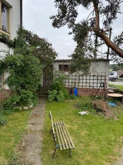 Prodej domu 250 m² s pozemkem 1 452 m² - 13