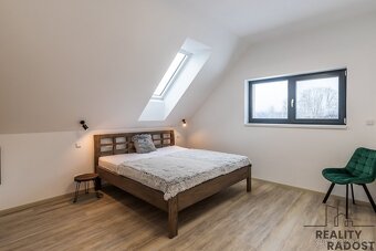 Prodej bytu 3+kk 110 m2 - 13