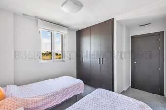 Španělsko, Apartmán 3kk(66m2) přímo u moře. - 13