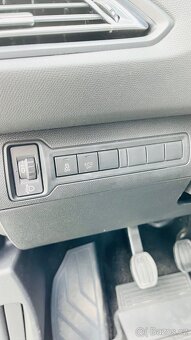 Peugeot 308SW 1,6 BlueHDI, 88KW - 13