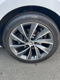 Prodám Škoda Superb III L&K - 13