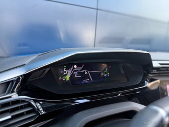 Peugeot 308 GT, el. Panorama, Tažné, Matrix LED - 13