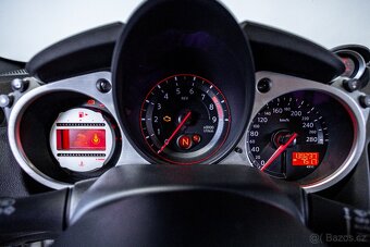 Nissan 370 Z 3.7 V6 Coupe - 13