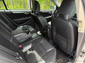 Volvo S60 2.4i 125kW - 13