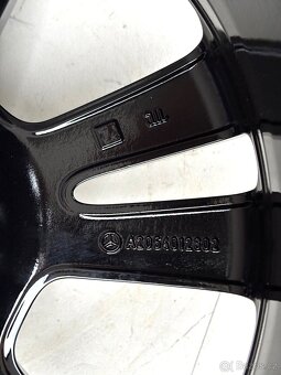 Mercedes R18 C-class Zimní Bridgestone 225/45 - 13