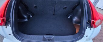 Nissan Juke 1.6, koupeno v ČR, 1.majitel, málo najeto - 13