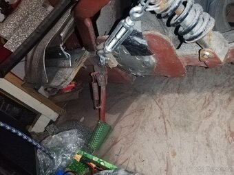 ELEKTRO SKŮTR NA DÍLY - 13