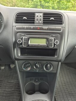 VW POLO 1.2i 12V pravidelný servis servisní knížka TOP stav - 13
