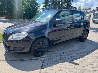 Škoda Fabia 1,2 manuál 1. Majitel 56 tis km 2015 - 13
