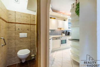 Prodej bytu 4+1/L/S 95 m², Praha 9 Vinoř - 13