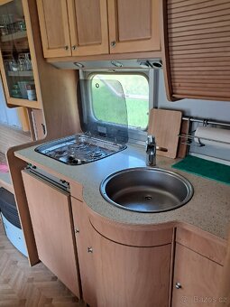 Obytný karavan - 13