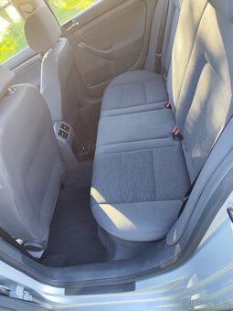 Volkswagen Golf V - 13