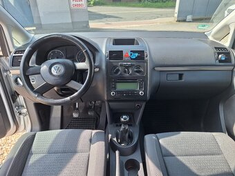 Volkswagen Touran 1.9 TDi 77KW 7míst, Klima,+Sada zim.kol - 13